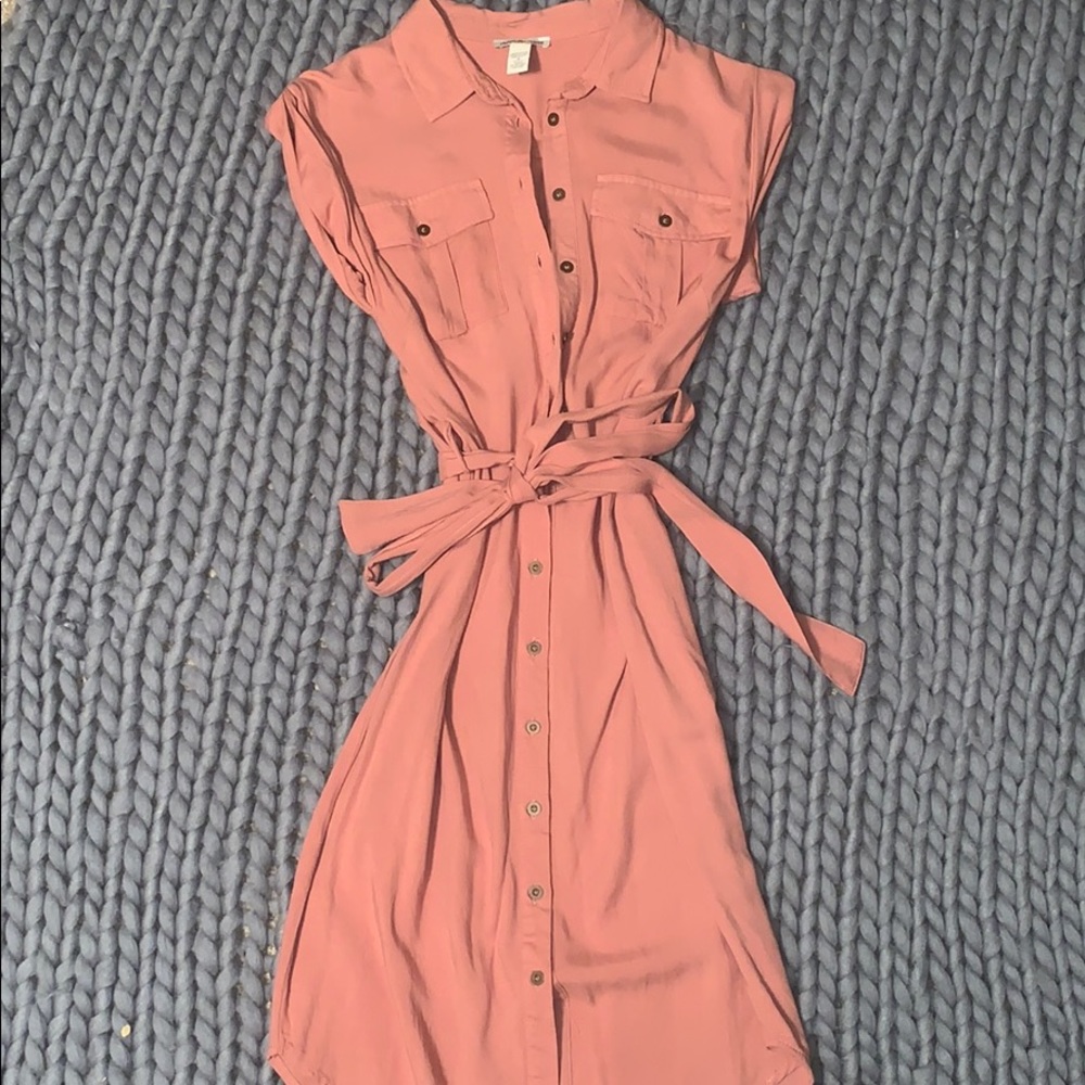 pink button down dress
